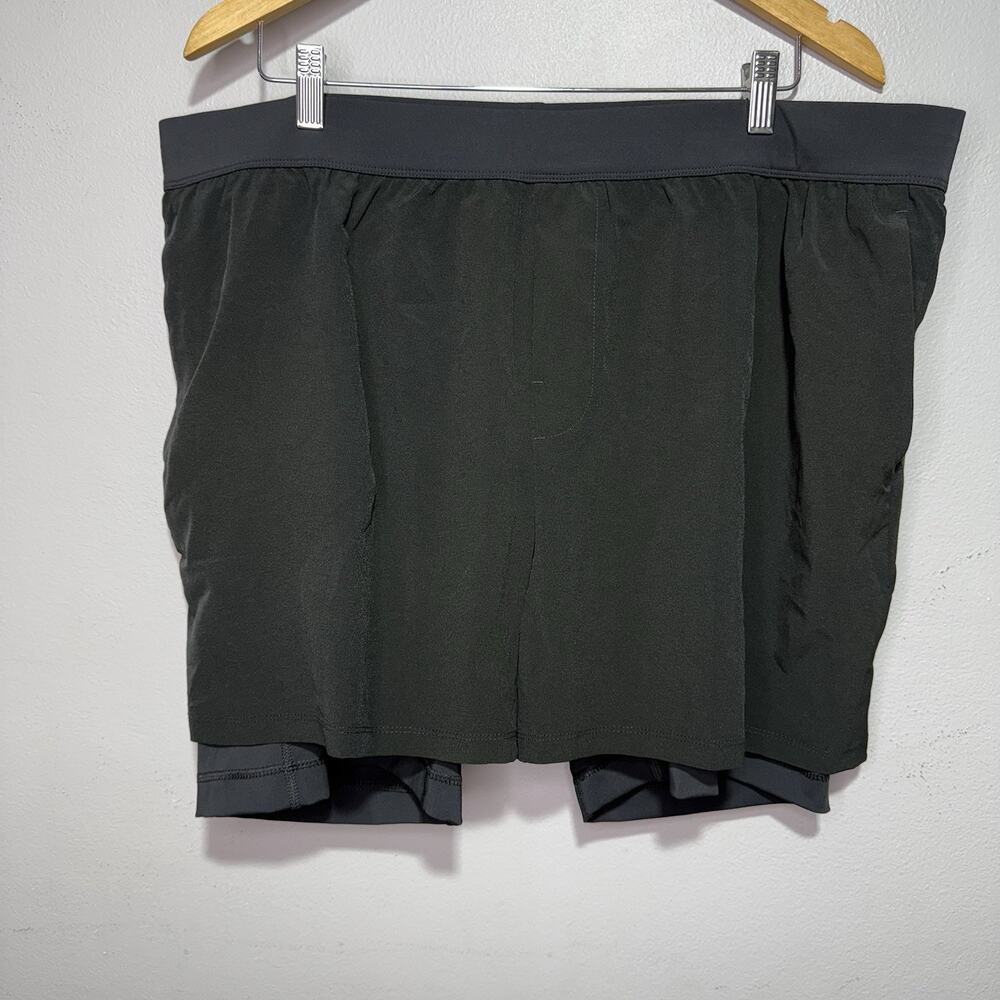 VRST Shorts Elevate 2-in-1 Men’s XXL Black Compression Liner Zip Pocket